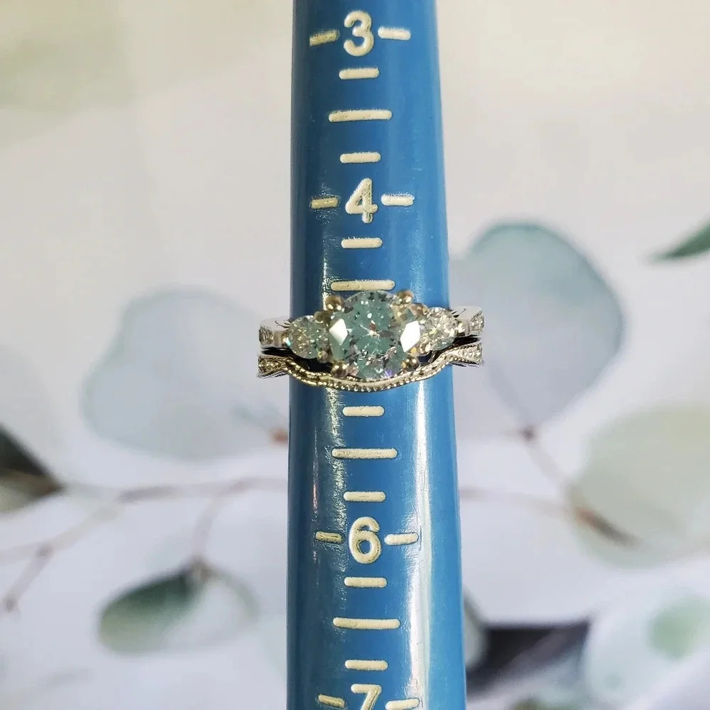 Pristine 1.50ct White Sapphire Dual Wedding Ring Set sz 5 2-pc - Picture 6 of 6